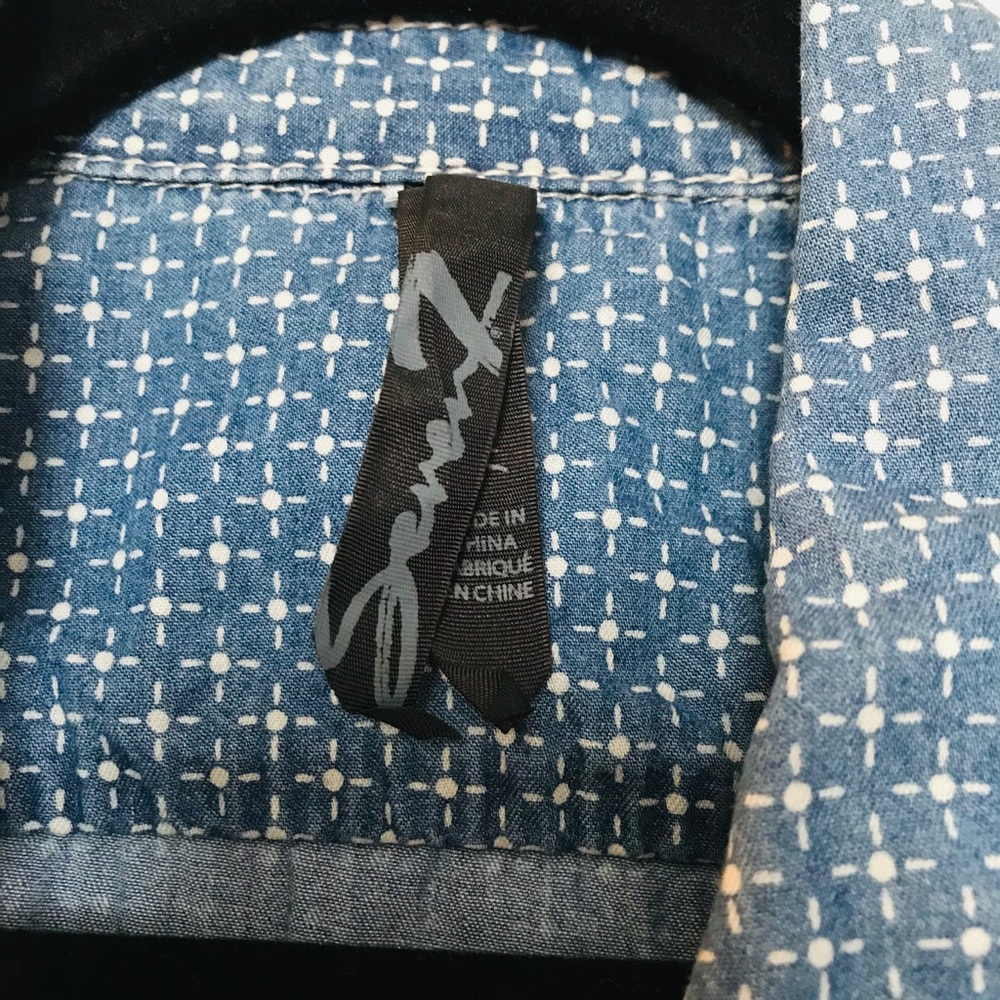 Collared Button Down Shirt - Picture 4 of 4